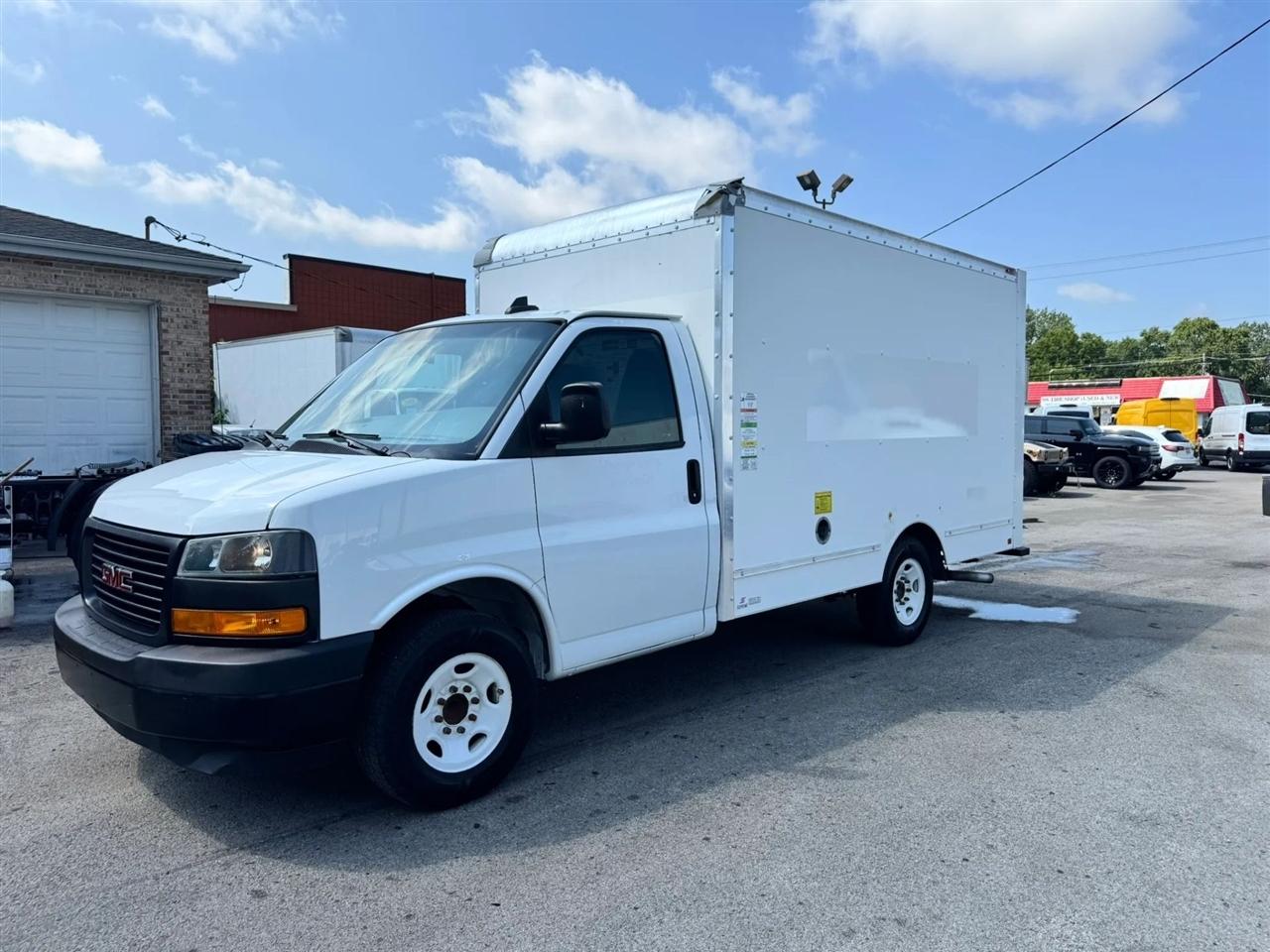 GMC Savana G3500 139 in 2019
