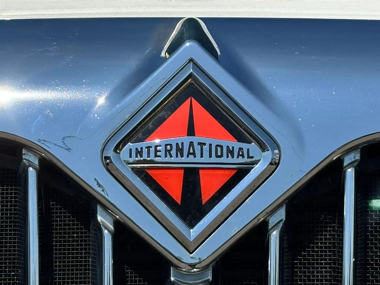 International MV607  2022