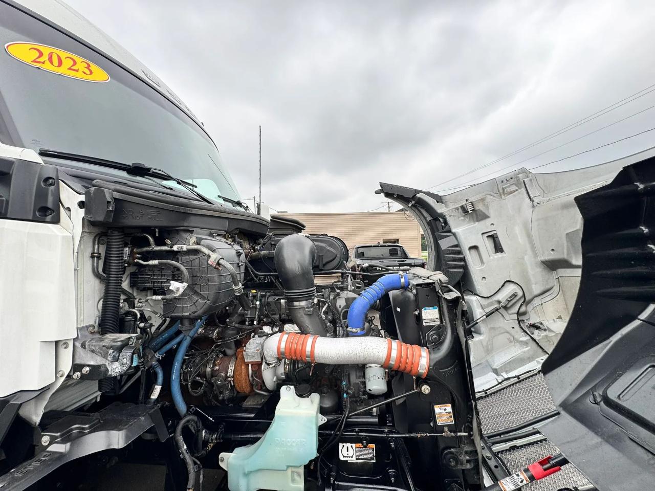 Kenworth T680  2023