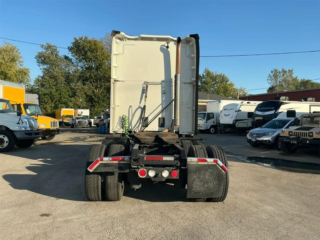 Kenworth 310  2022