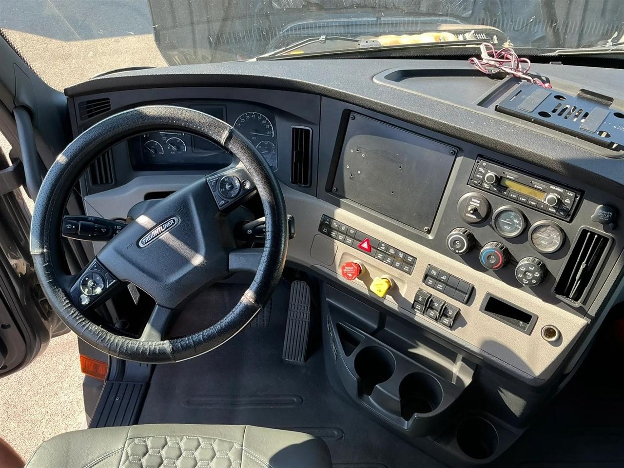 Freightliner Cascadia  2019