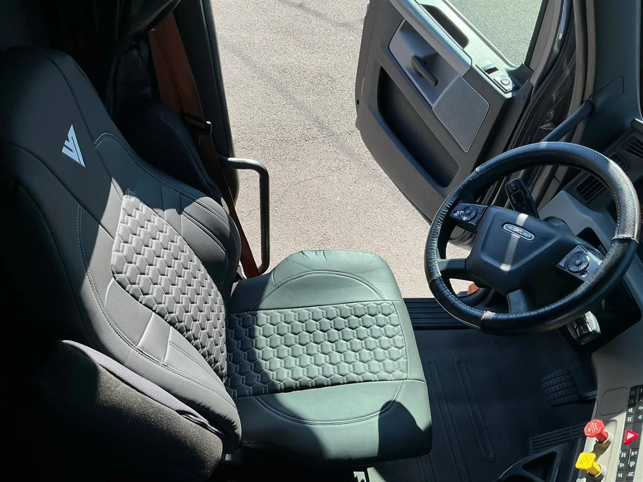 Freightliner Cascadia  2019