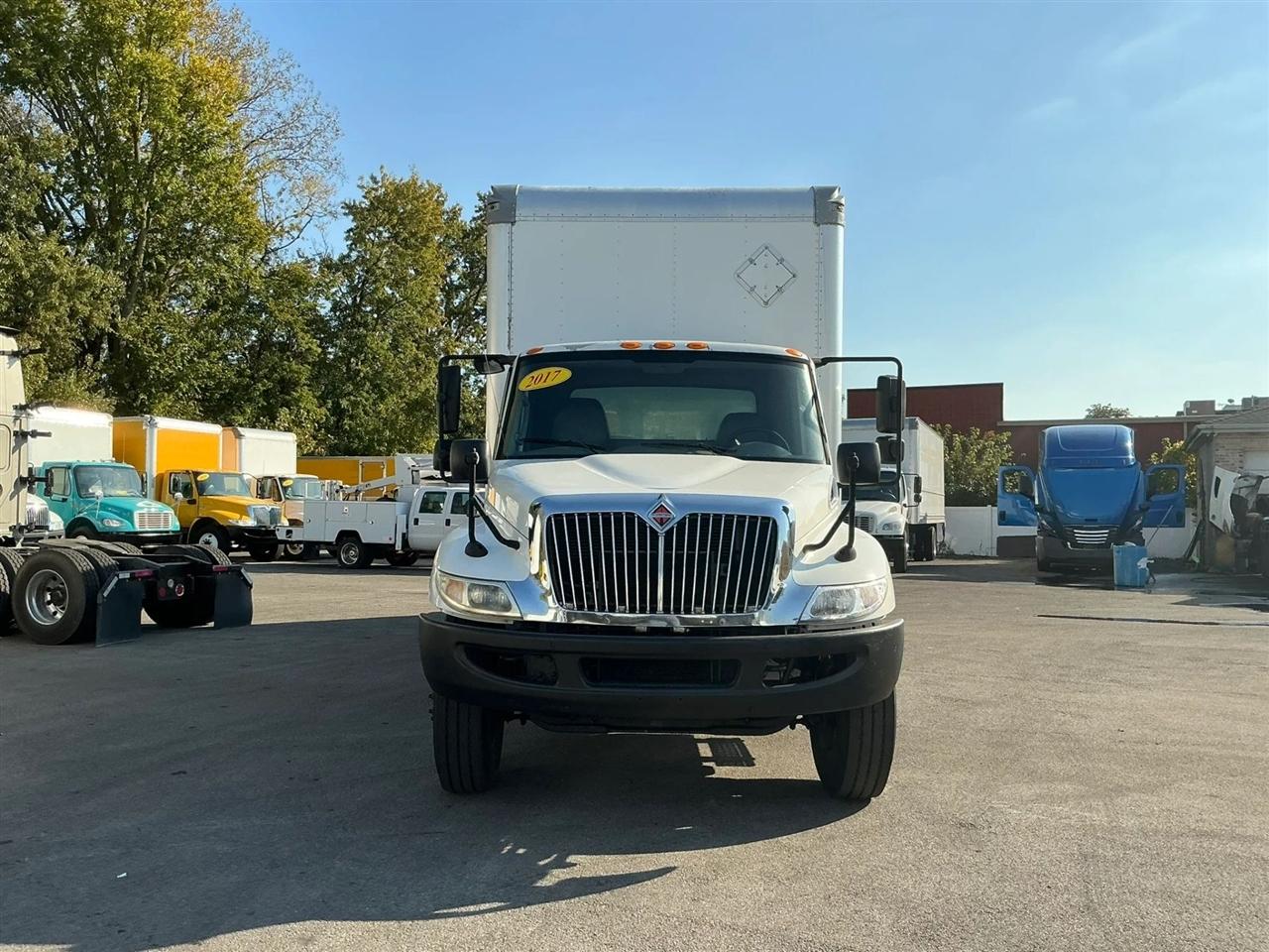 International DuraStar 4300  2017