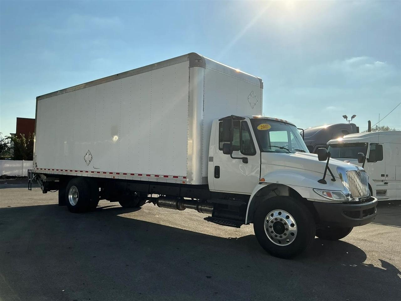 International DuraStar 4300  2017