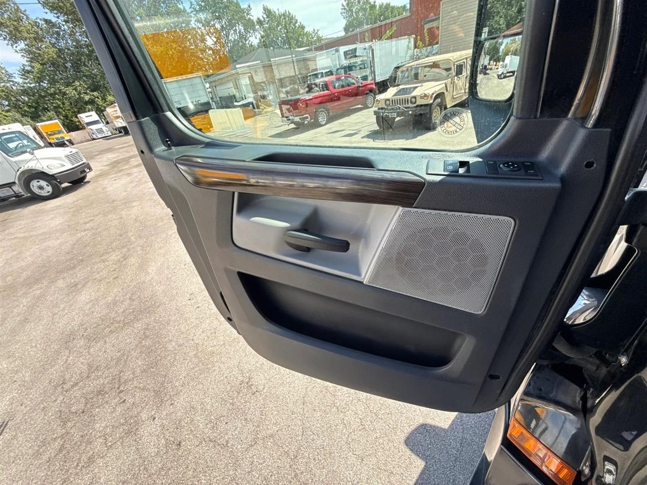 Freightliner Cascadia  2021