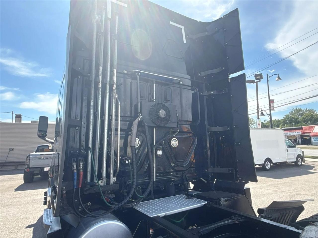 Freightliner Cascadia  2021