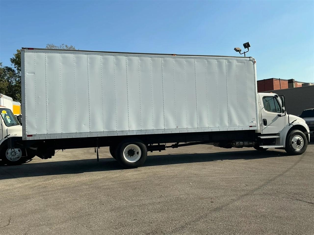 Freightliner M2 106  2019