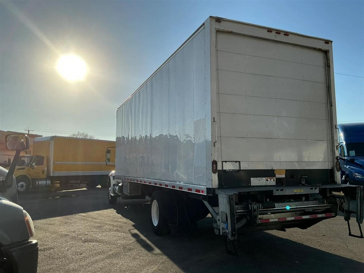 International DuraStar 4300  2018