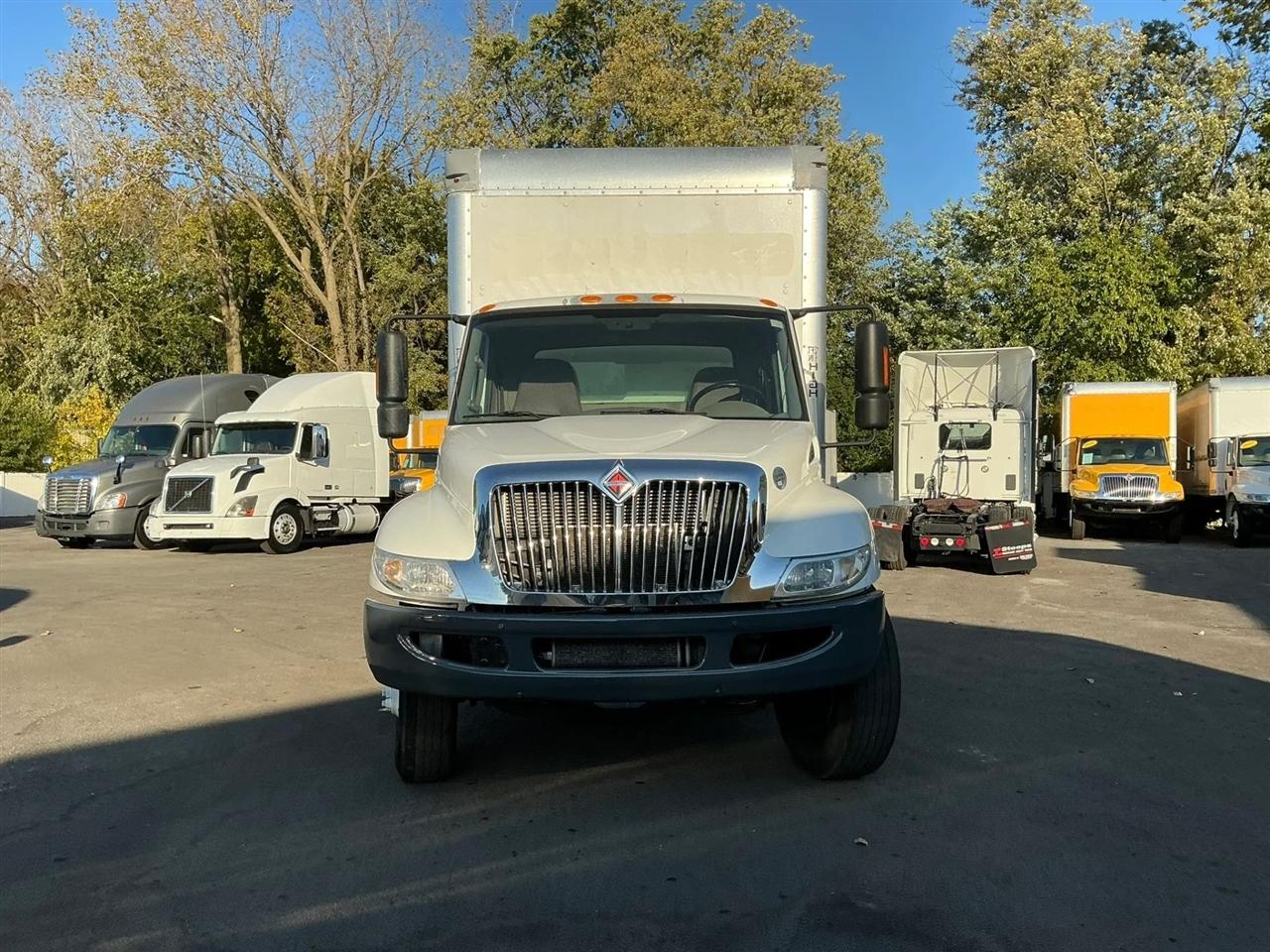 International DuraStar 4300  2019