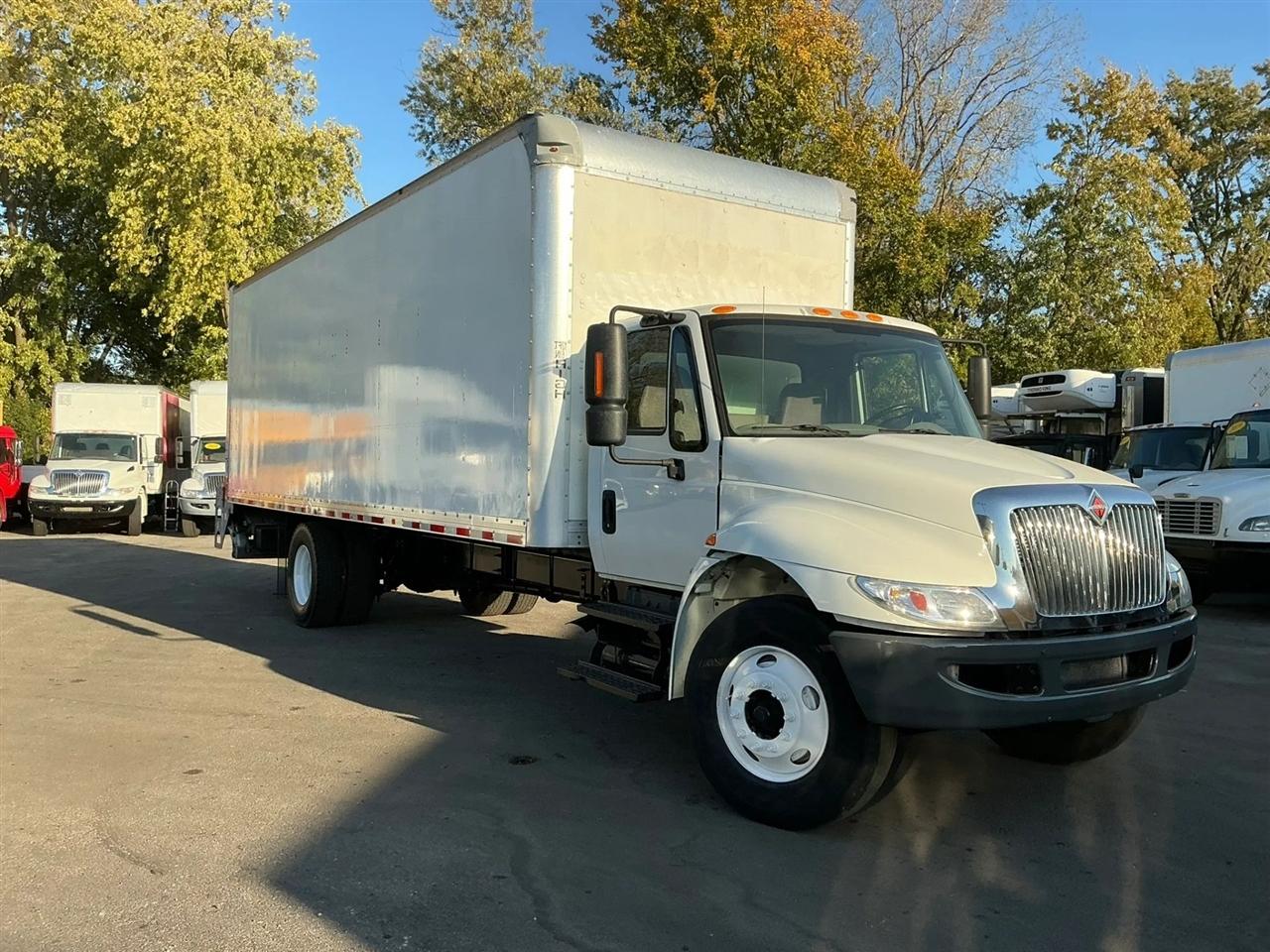 International DuraStar 4300  2019