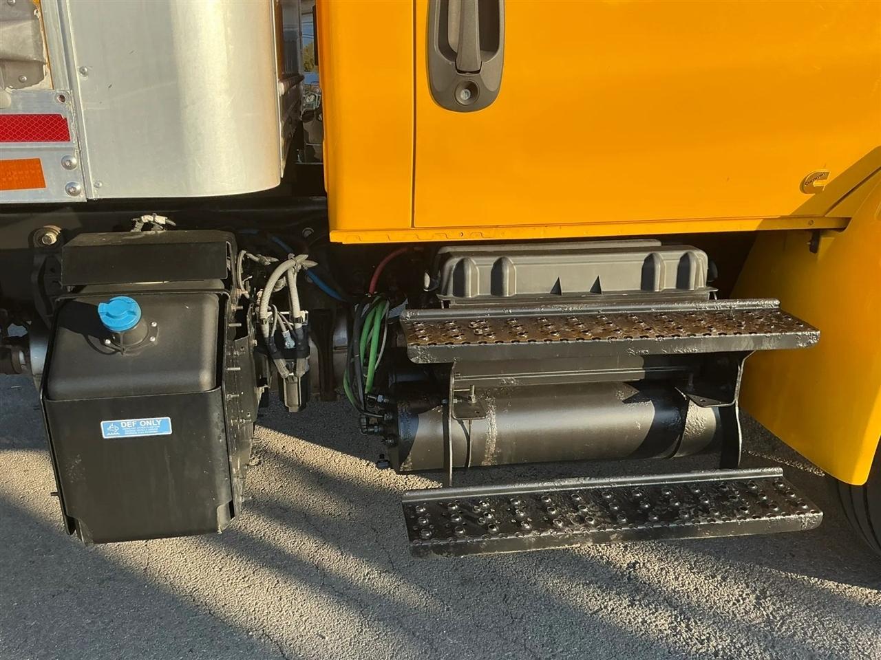 International MV607  2021