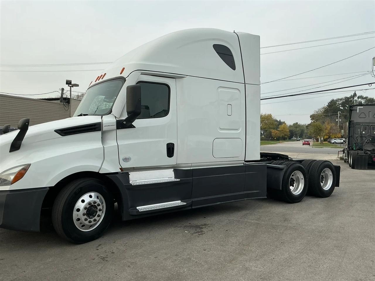 Freightliner Cascadia  2021