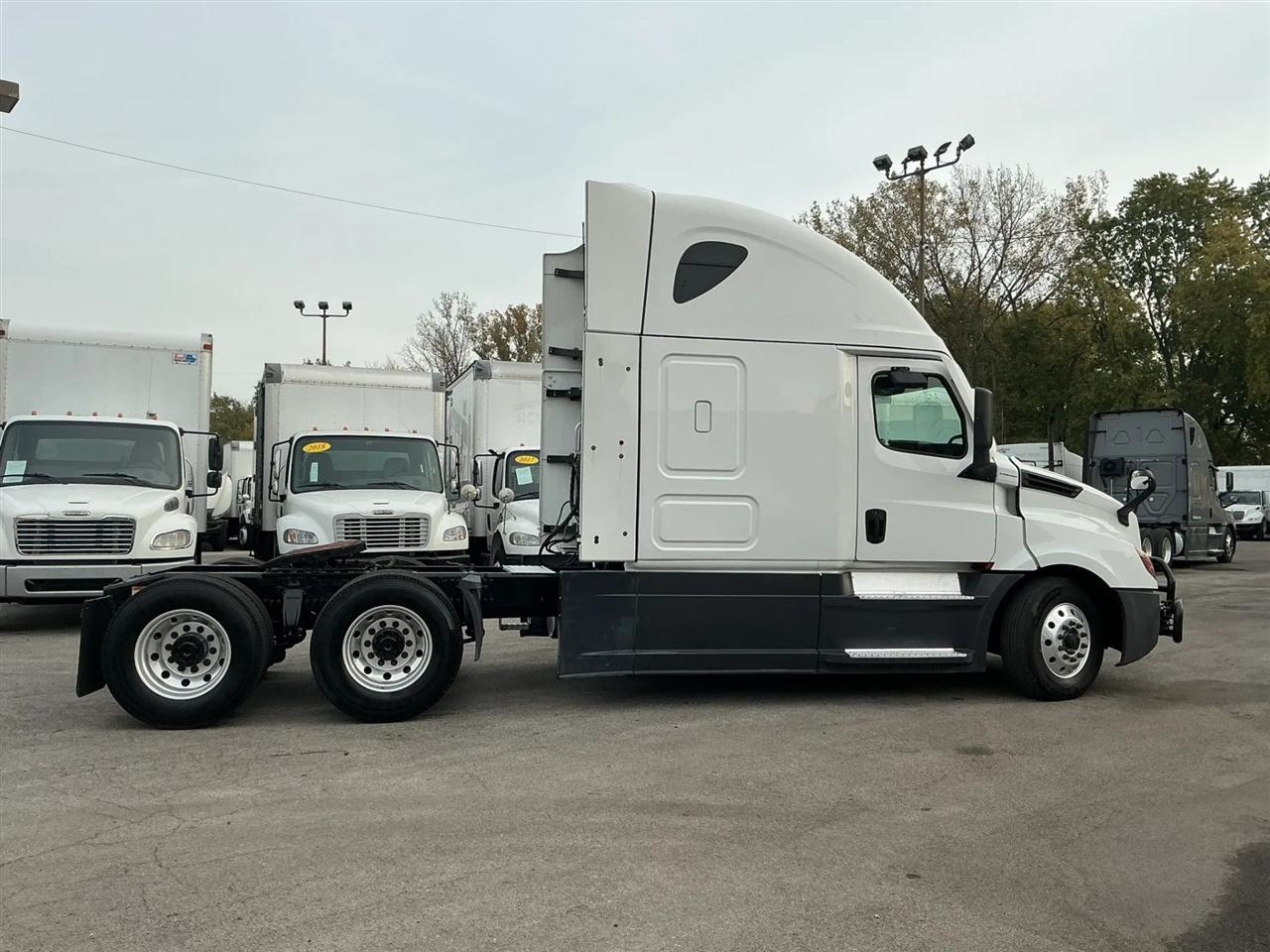 Freightliner Cascadia  2021