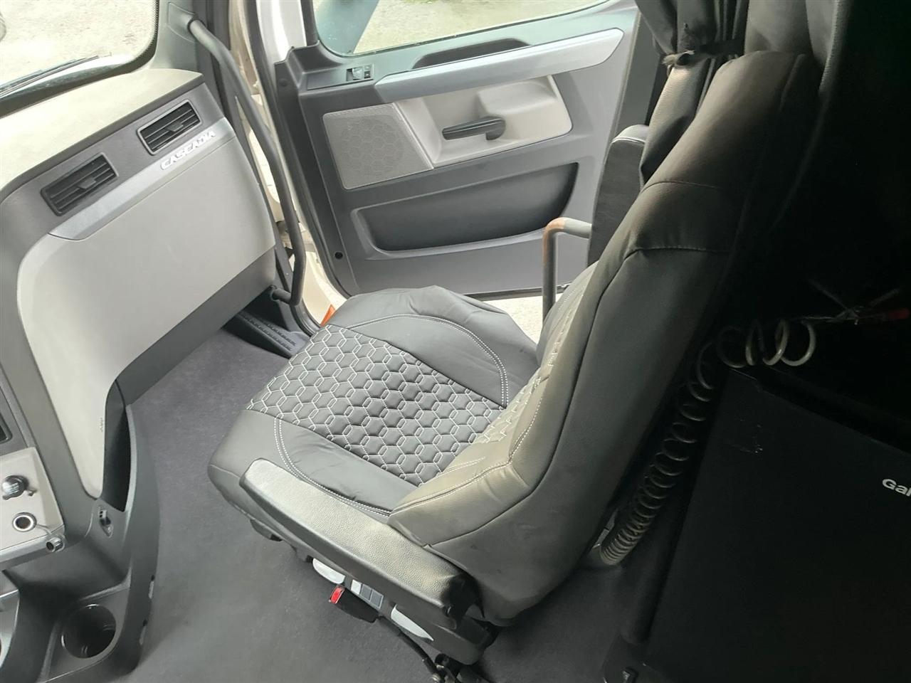 Freightliner Cascadia  2021