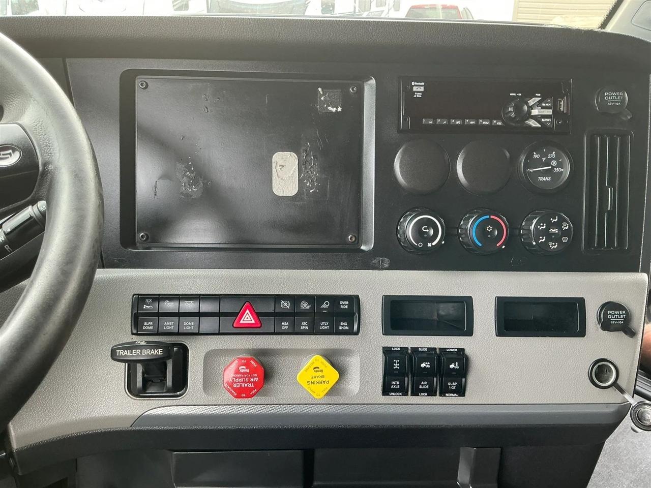 Freightliner Cascadia  2021
