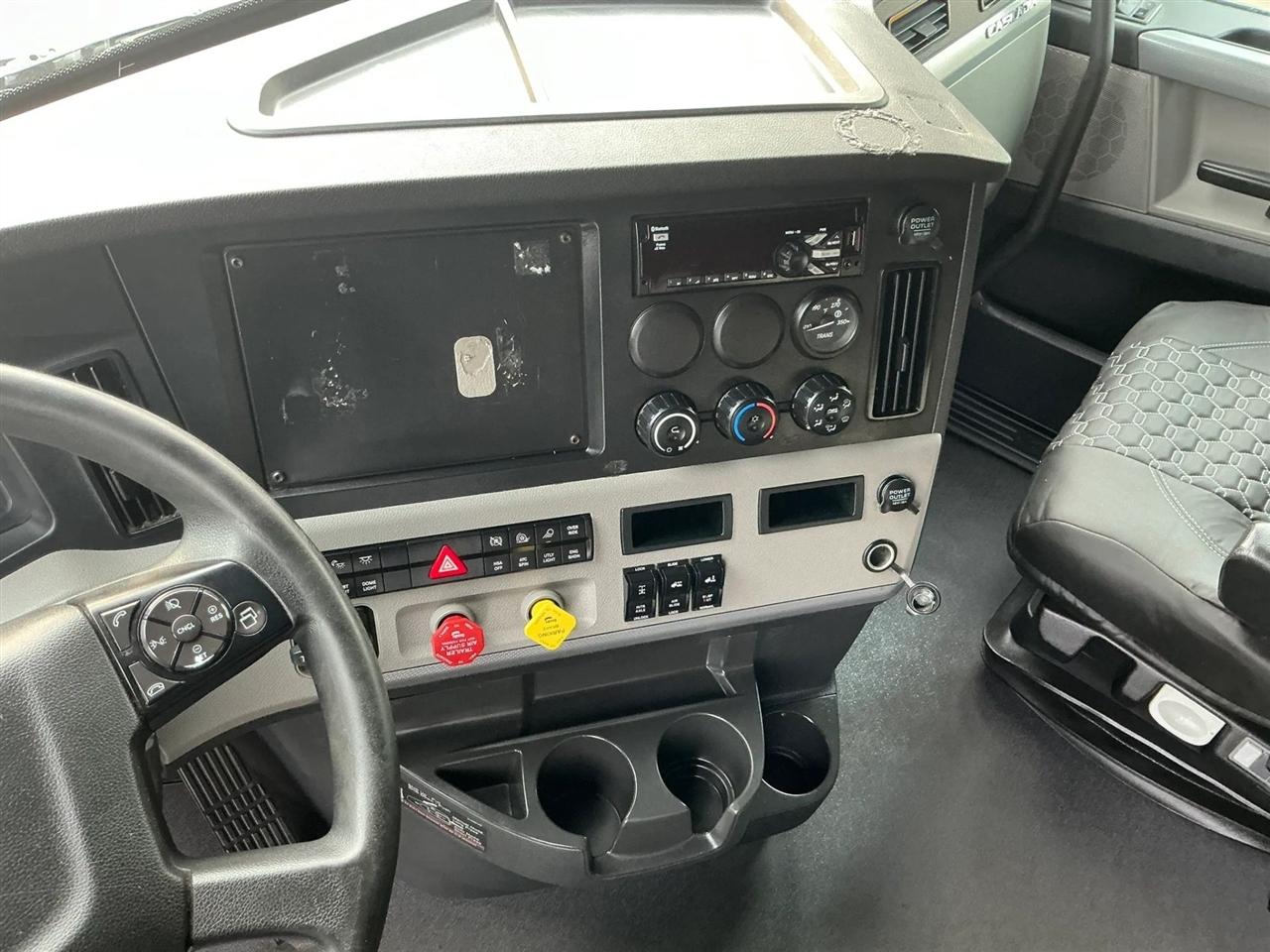 Freightliner Cascadia  2021