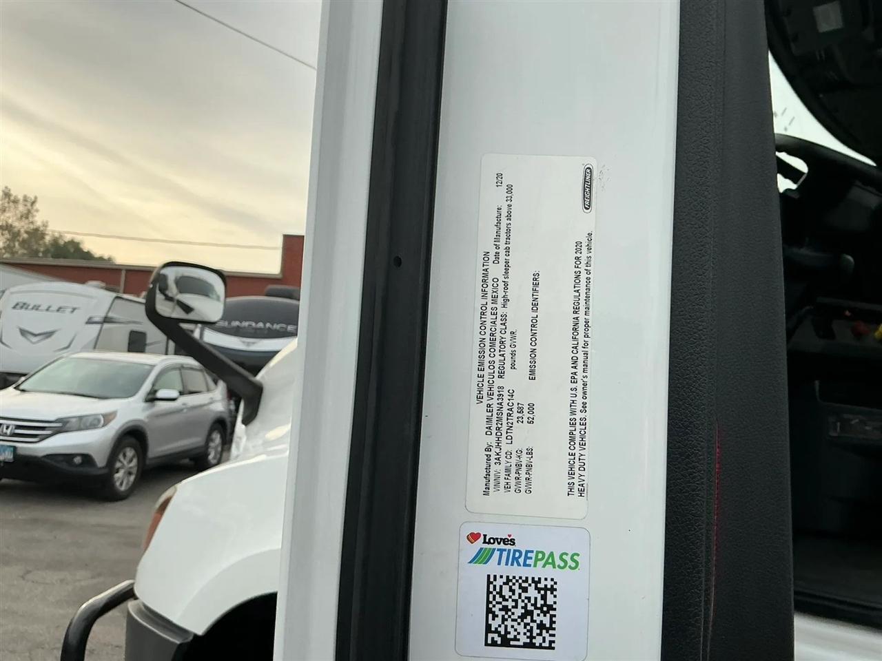 Freightliner Cascadia  2021