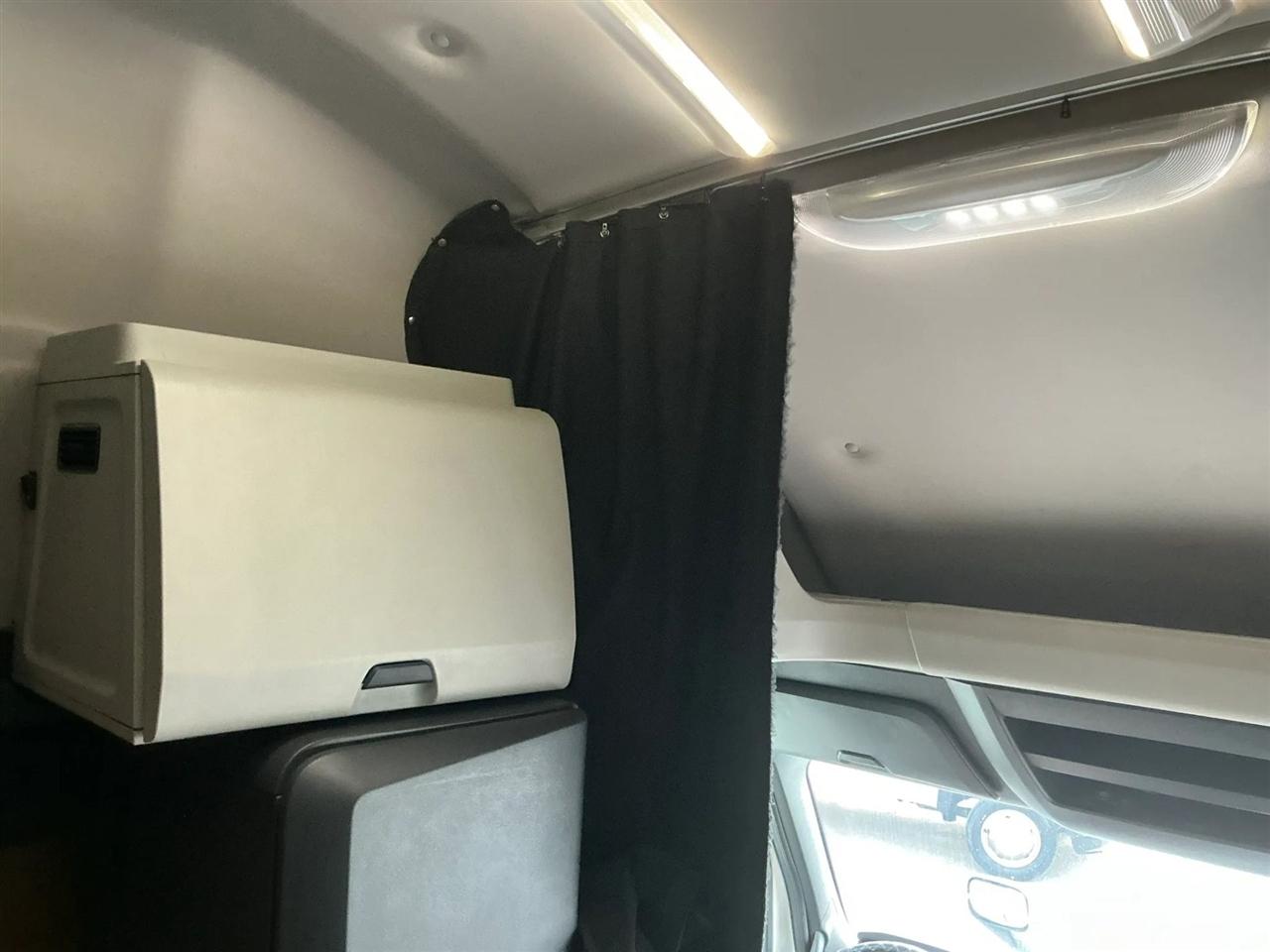 Freightliner Cascadia  2022