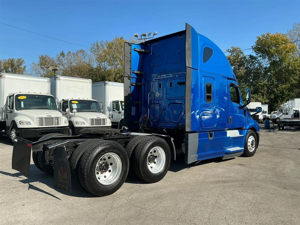 Freightliner Cascadia  2020