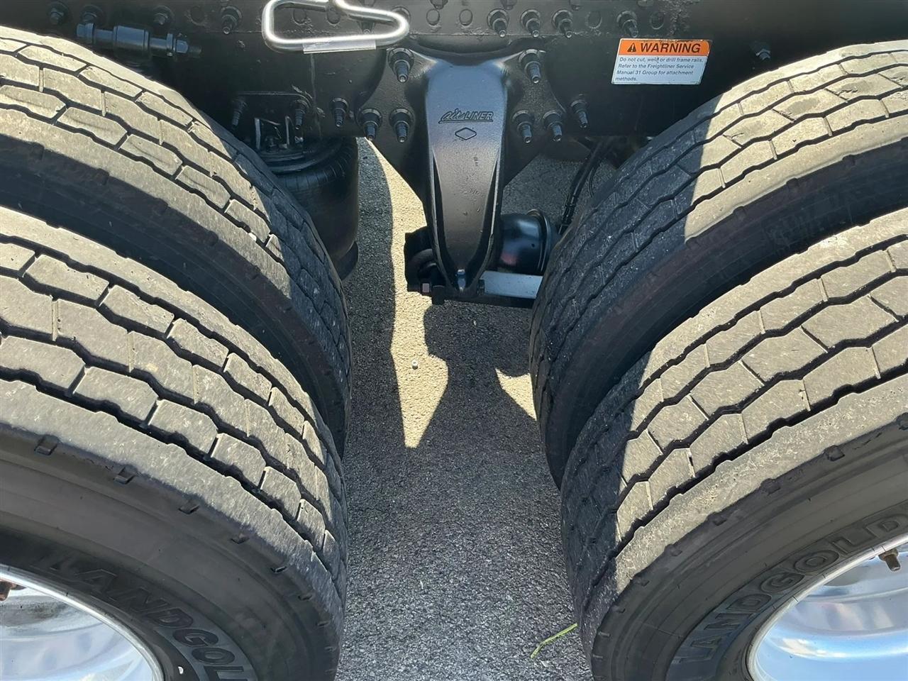 Freightliner Cascadia  2020