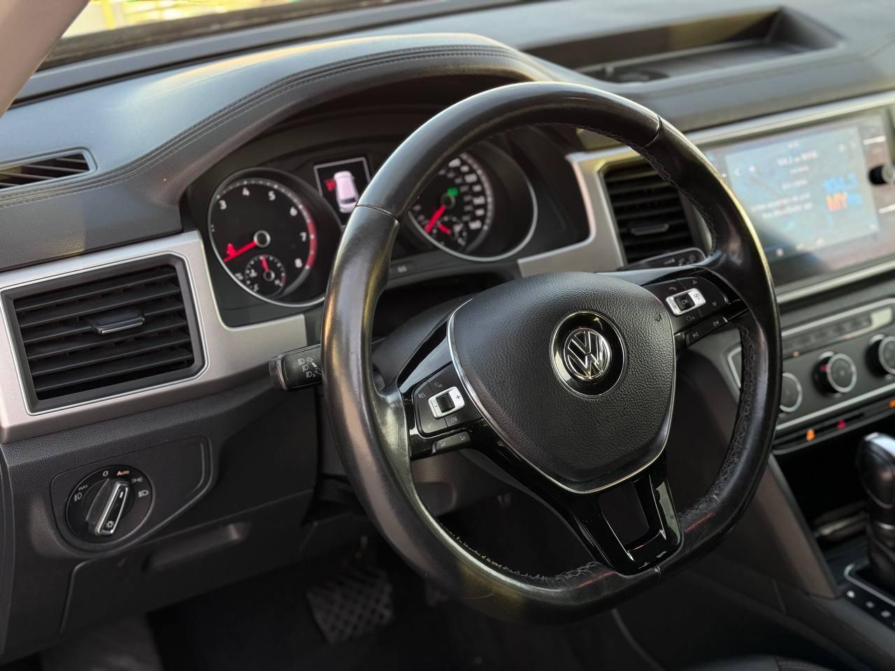 Volkswagen Atlas V6 SE 2018