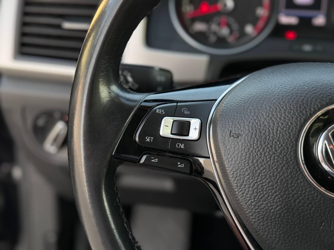 Volkswagen Atlas V6 SE 2018