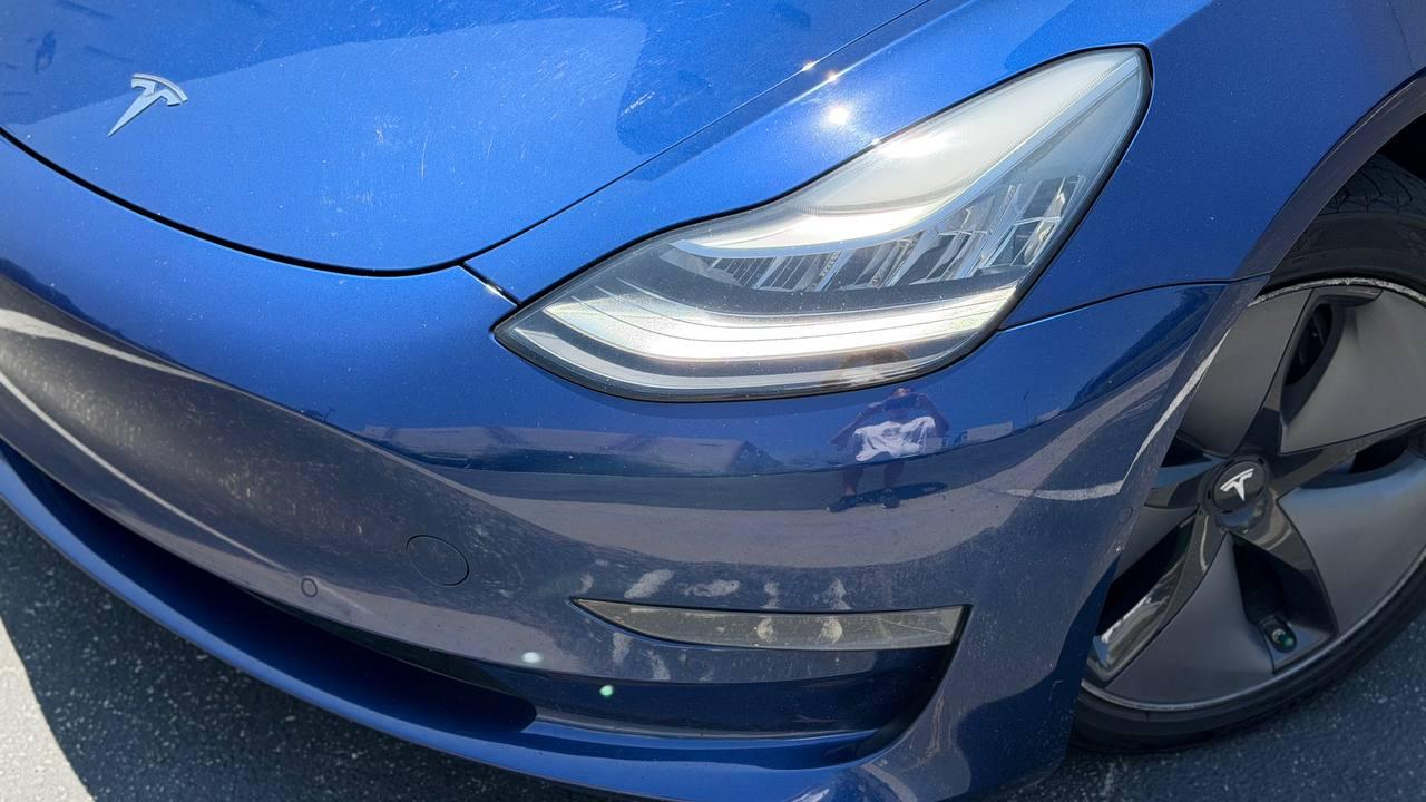 Tesla Model 3 Standard Range Plus 2019