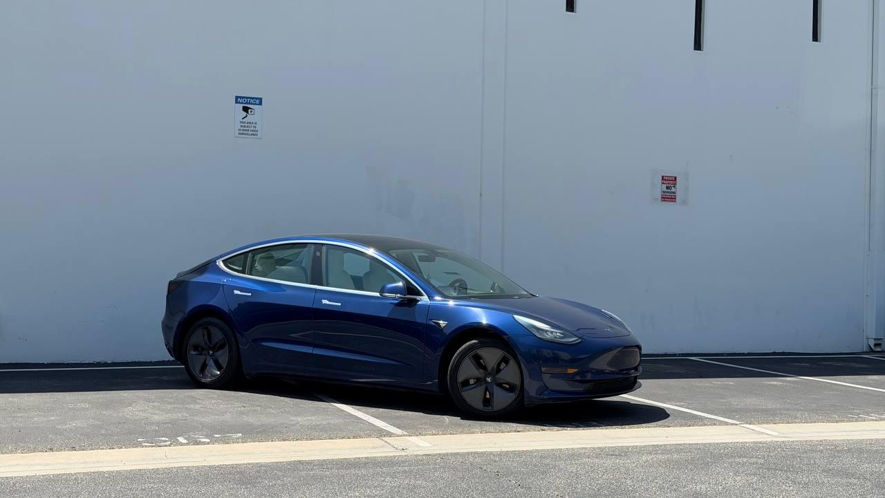 Tesla Model 3 Standard Range Plus 2019