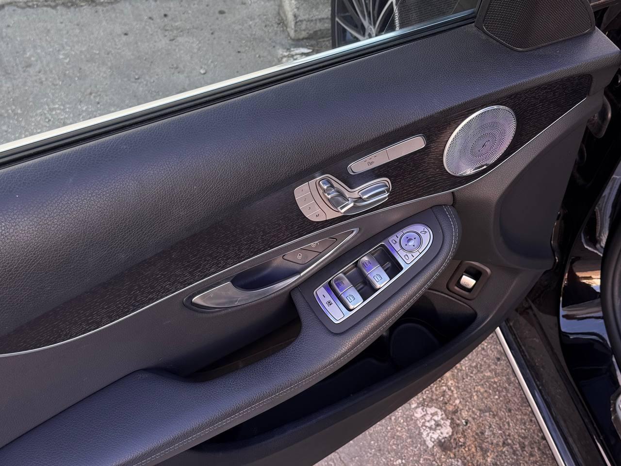 Mercedes-Benz C-Class C300 Sedan 2021