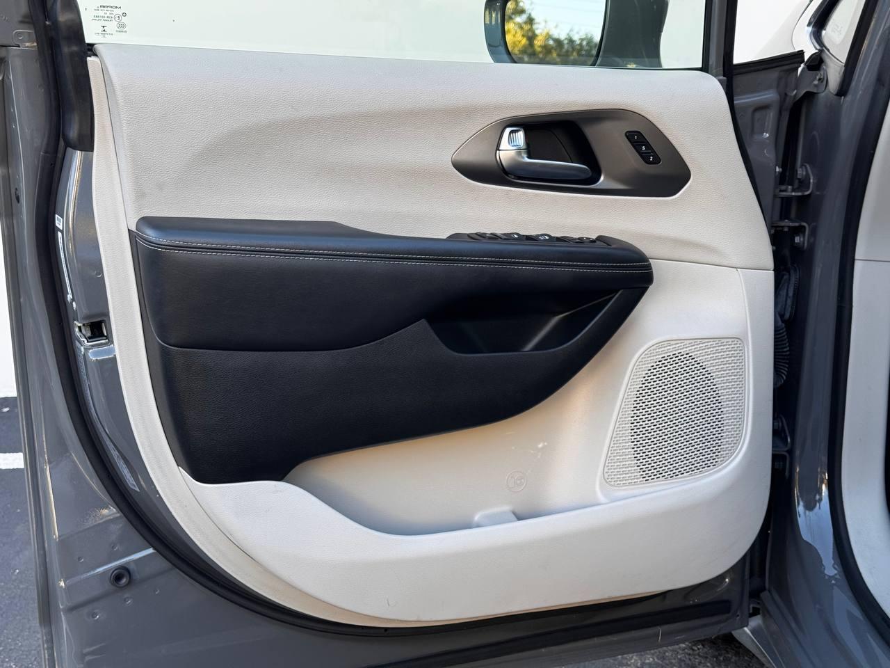 Chrysler Pacifica Touring-L 2022