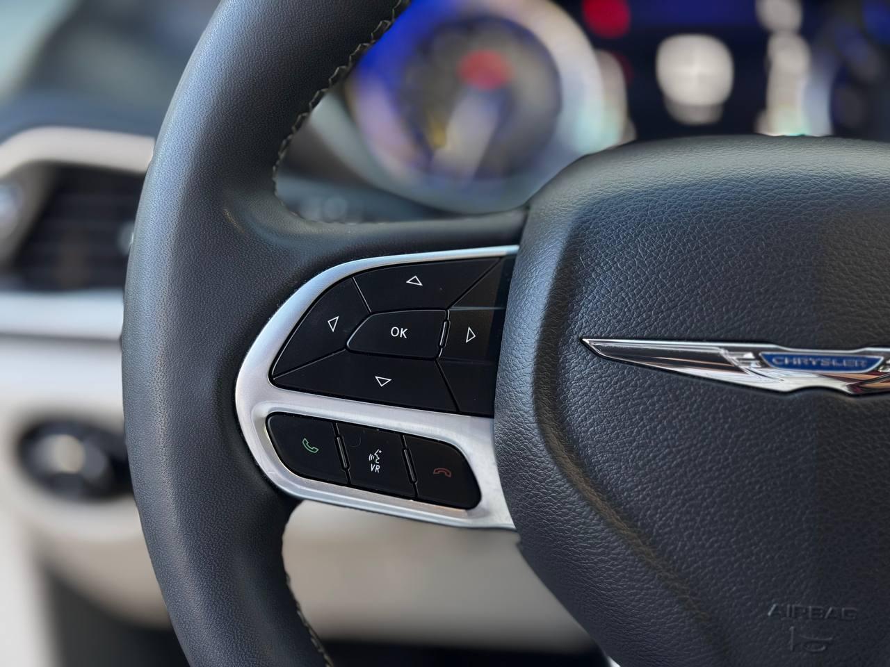 Chrysler Pacifica Touring-L 2022