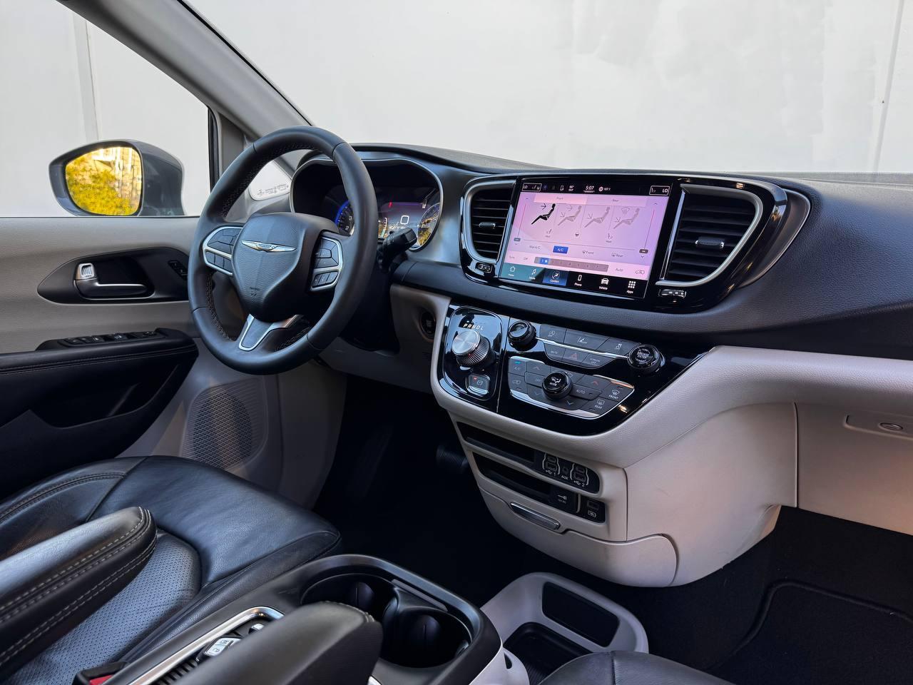 Chrysler Pacifica Touring-L 2022