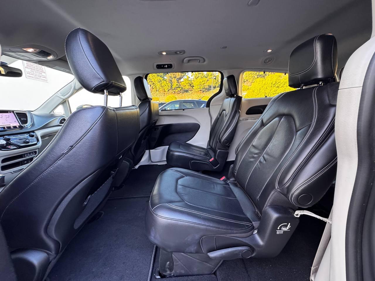 Chrysler Pacifica Touring-L 2022