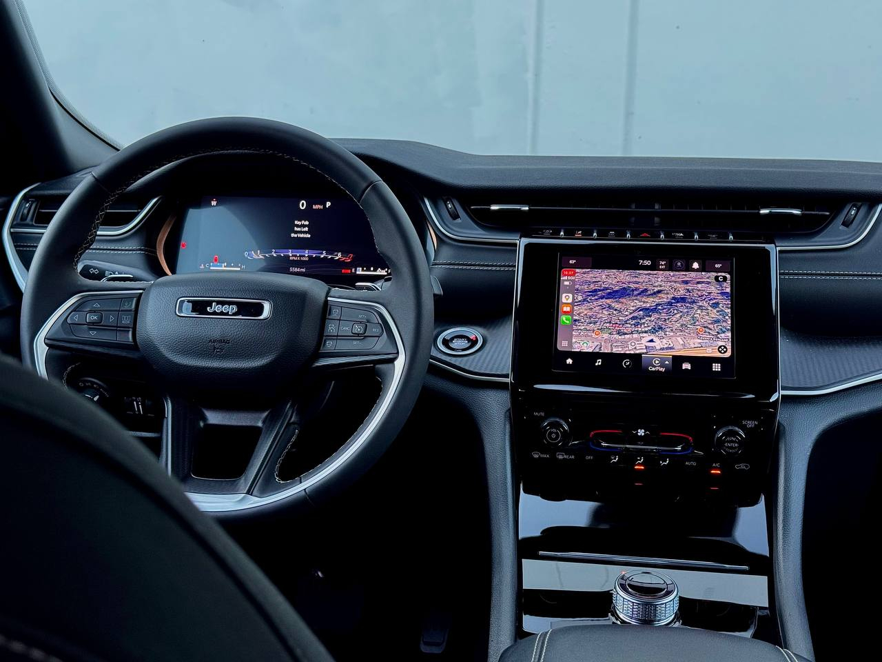 Jeep Grand Cherokee Laredo 2024