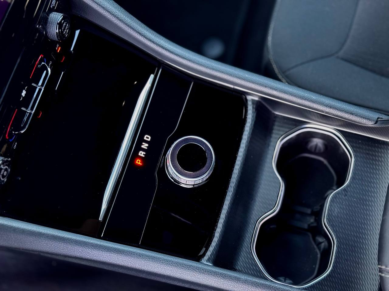 Jeep Grand Cherokee Laredo 2024