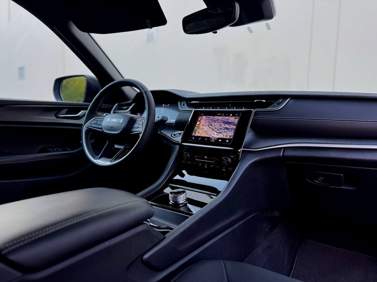 Jeep Grand Cherokee Laredo 2024