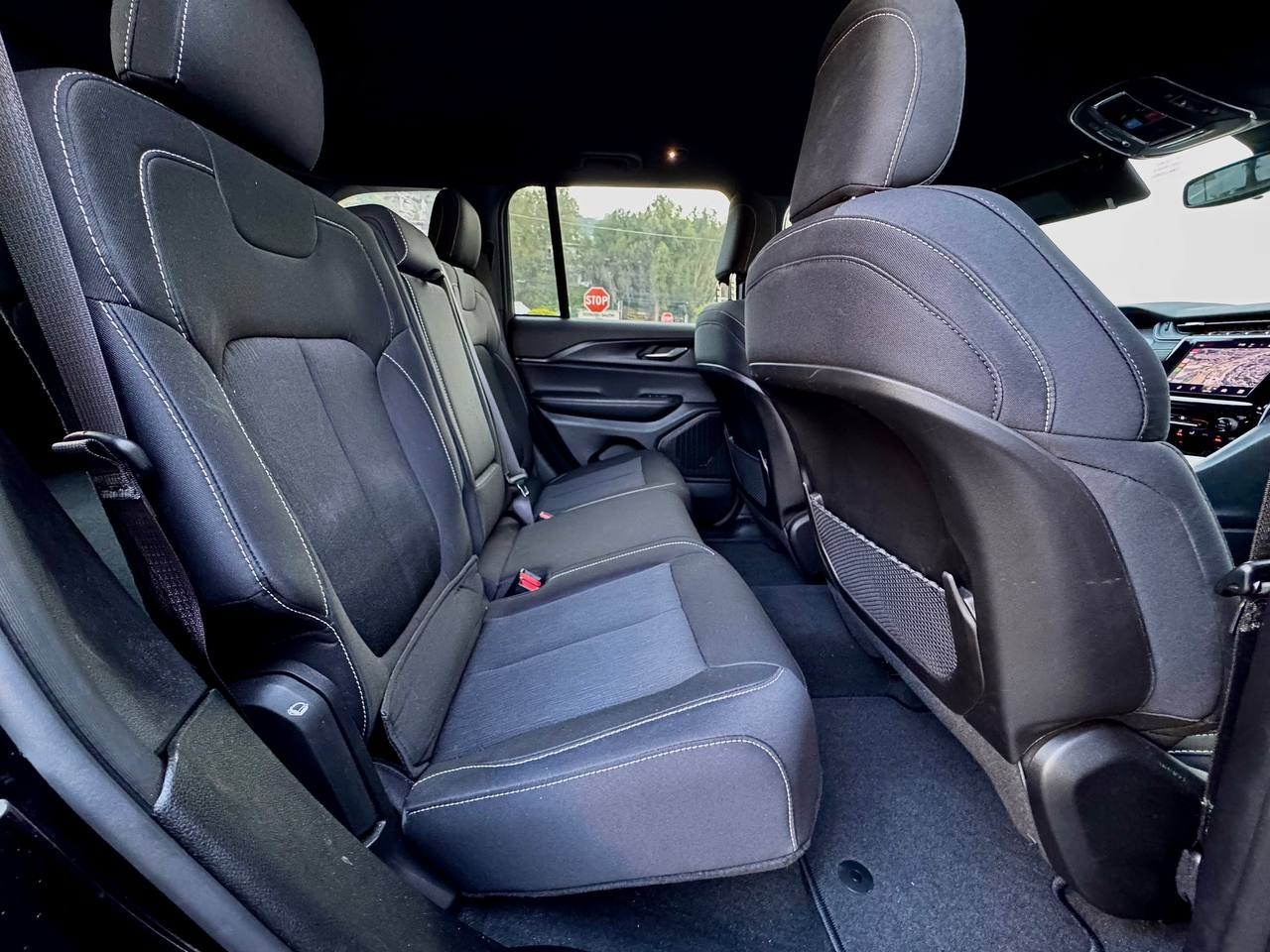 Jeep Grand Cherokee Laredo 2024