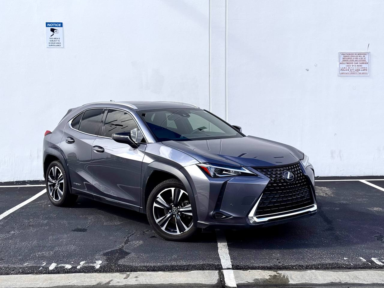 Lexus UX 250h  2020