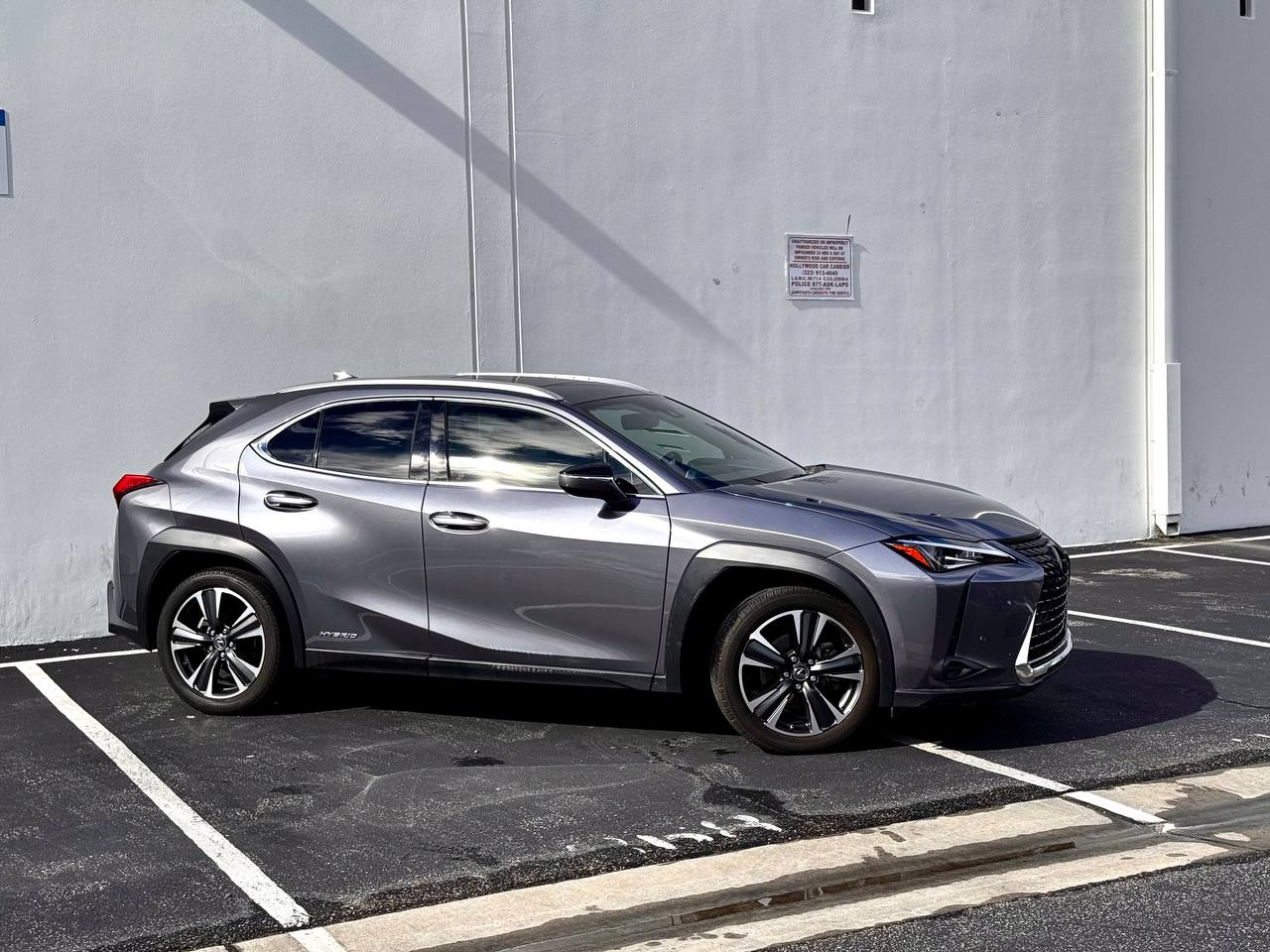 Lexus UX 250h  2020