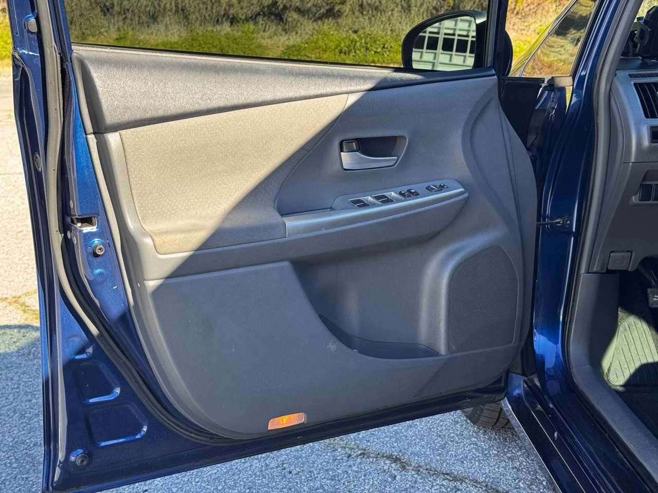 Toyota Prius V Three 2013