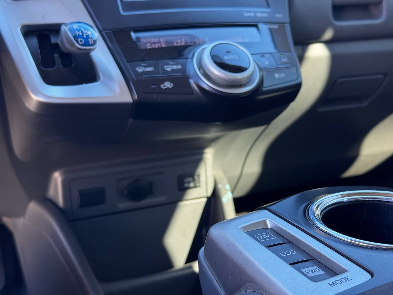 Toyota Prius V Three 2013