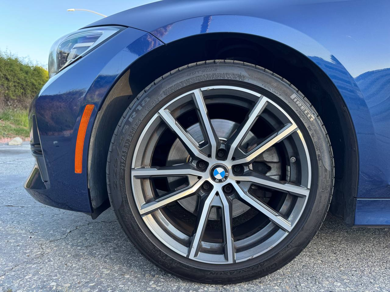 BMW 3-Series 330i 2019