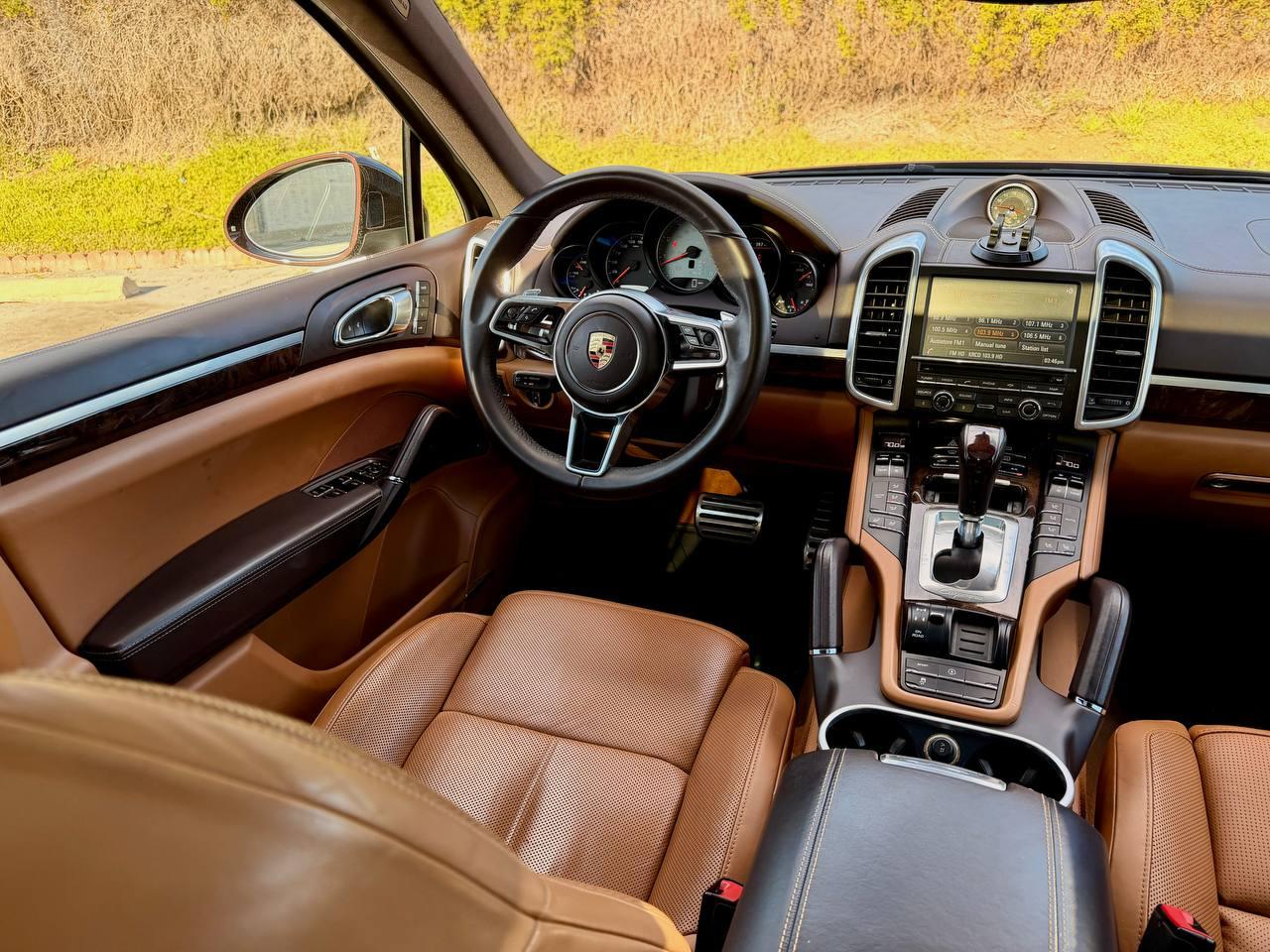 Porsche Cayenne S 2016