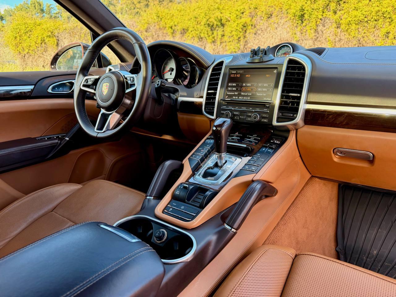 Porsche Cayenne S 2016