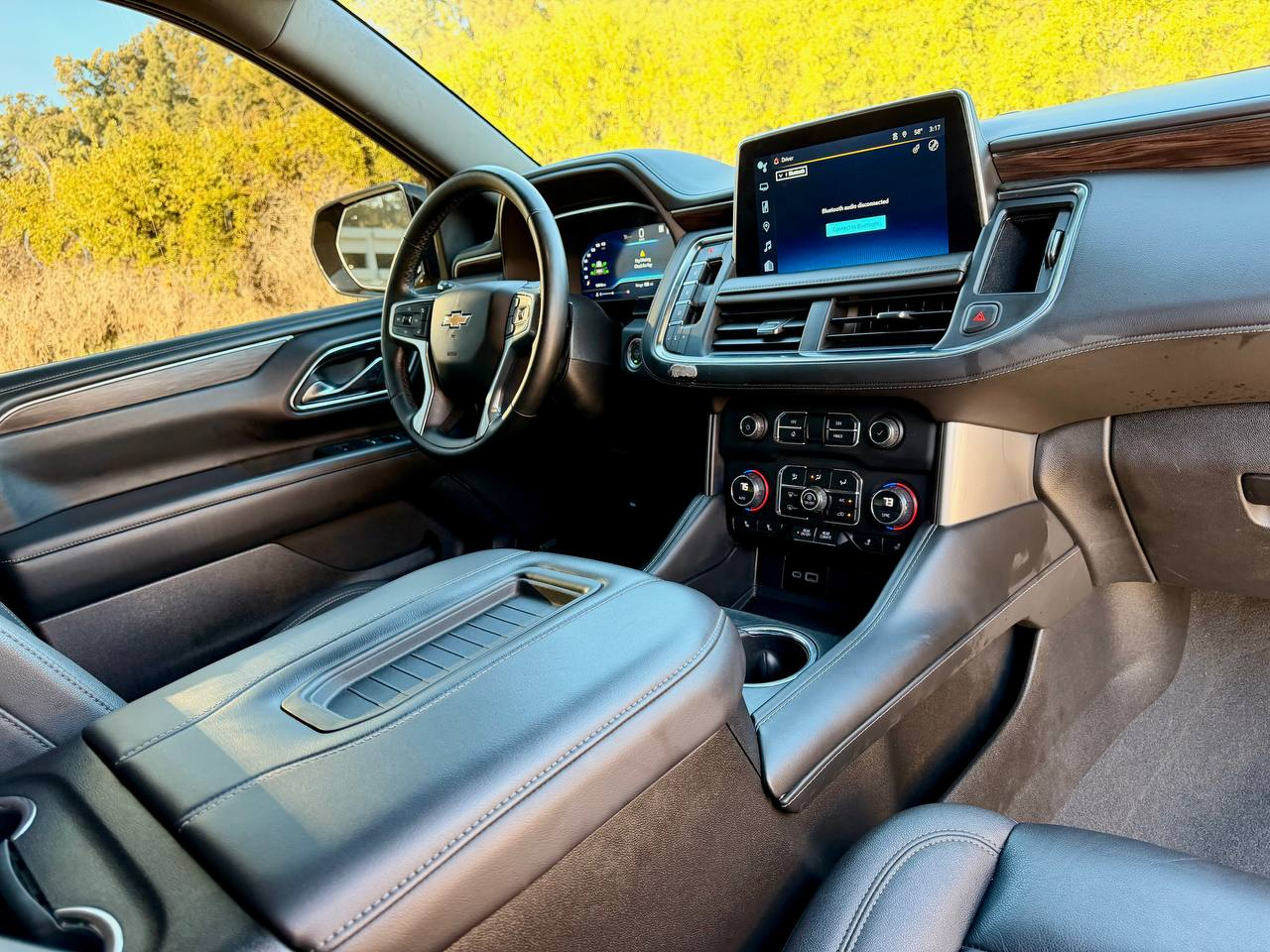 Chevrolet Suburban 1500 LT 2023