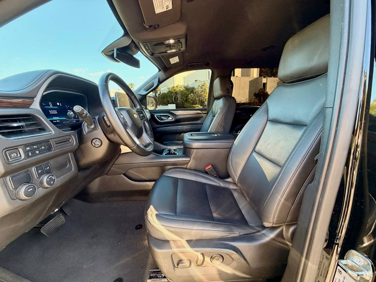 Chevrolet Suburban 1500 LT 2023