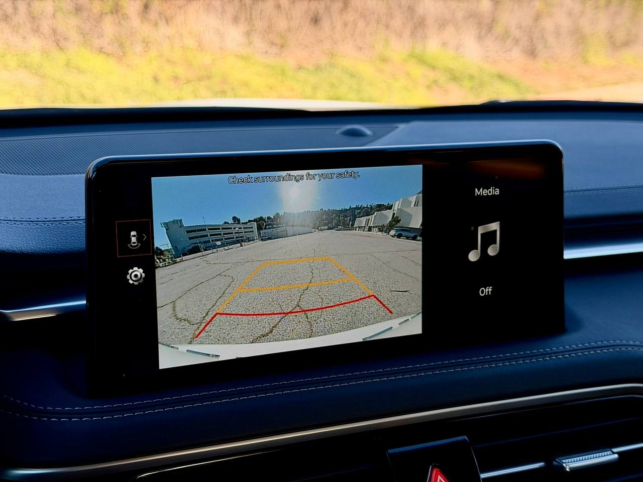 Genesis G70 2.5T 2025