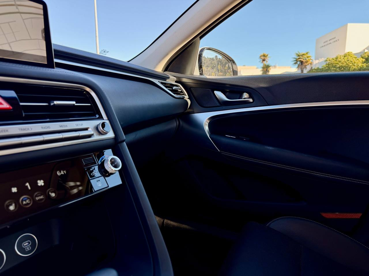 Genesis G70 2.5T 2025