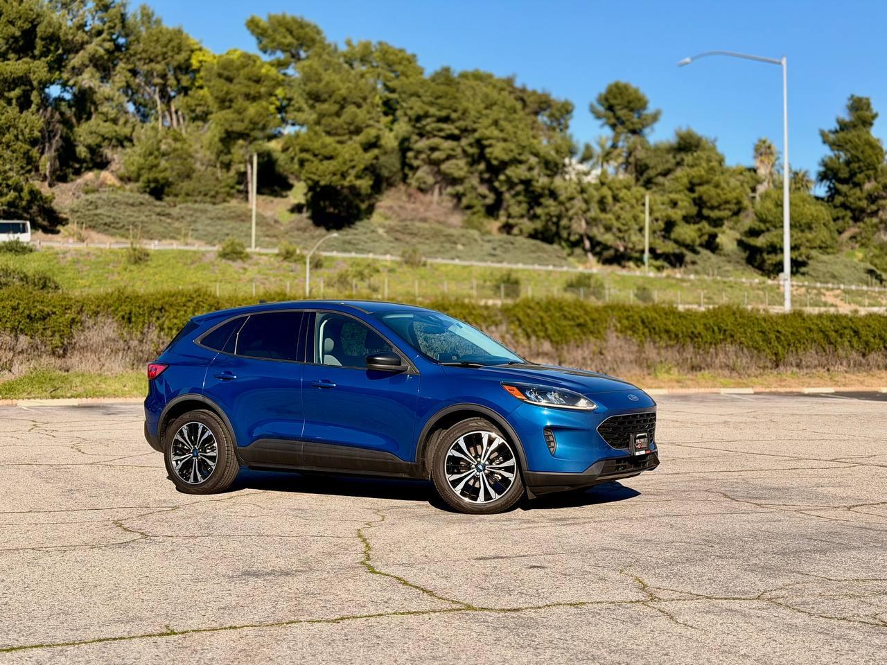 Ford Escape Hybrid SE 2022