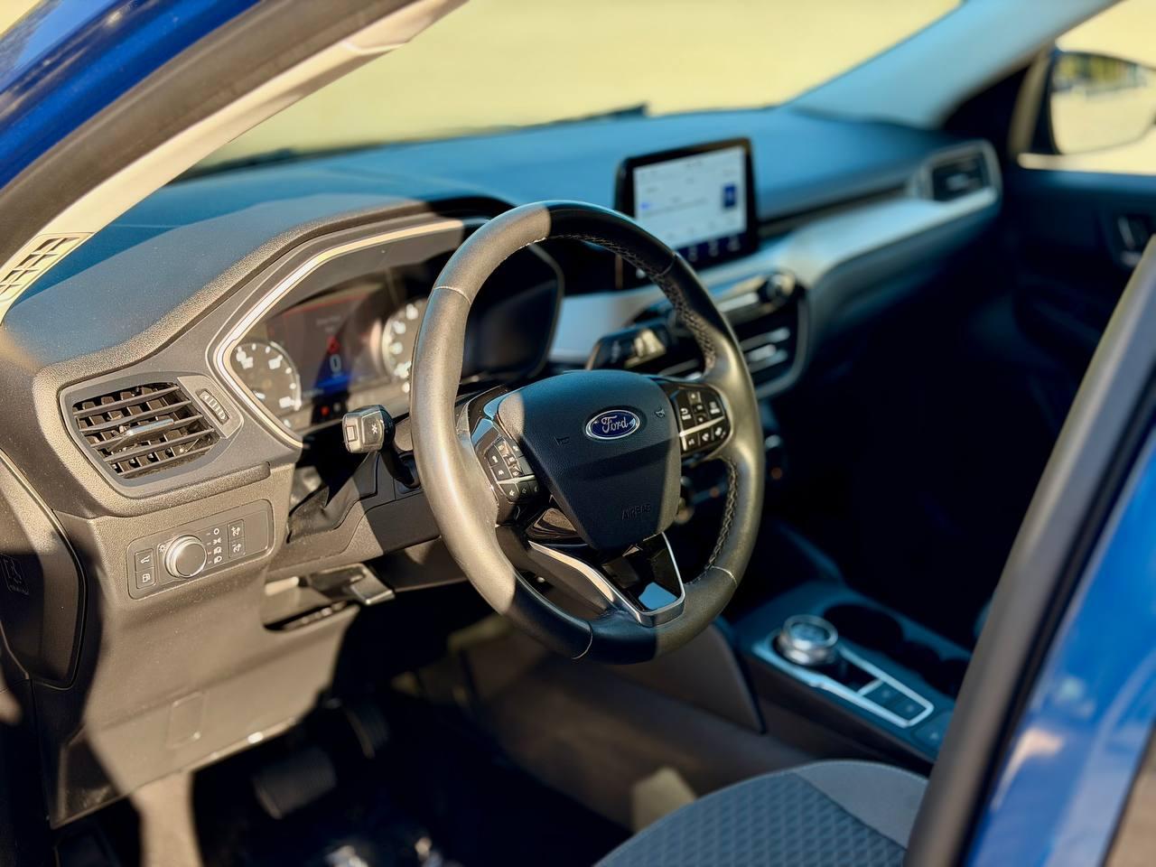 Ford Escape Hybrid SE 2022